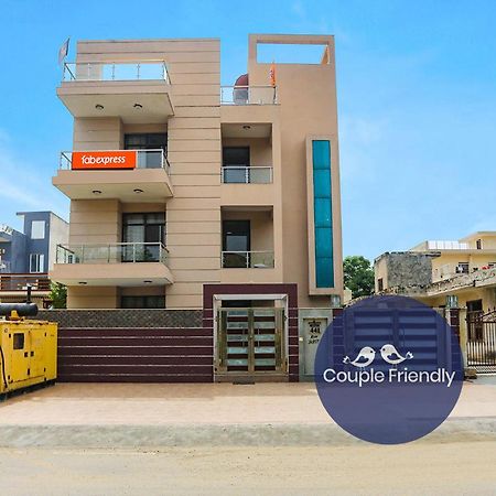 Fabexpress Next Home Gurgaon Exterior foto
